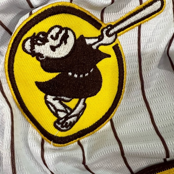 San Diego Padres Tatis Junior jersey - Picture 2 of 6